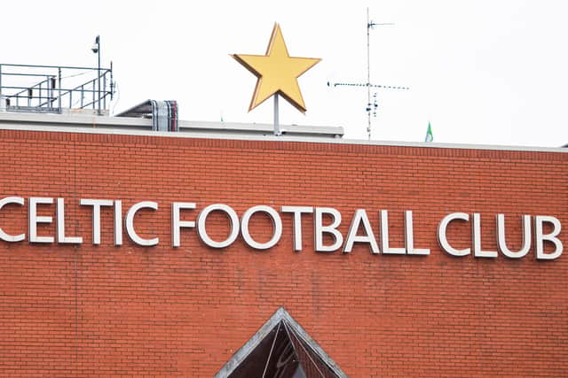 Celtic fans have been reacting to the news that 13 players are self-isolating following the trip to Dubai.