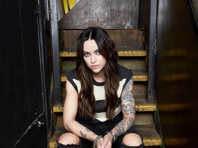 Amy Macdonald PIC:  Roger Deckker