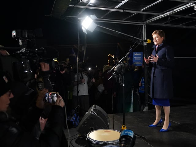 First Minister Nicola Sturgeon said : “The Westminster establishment may think they can block a referendum, but let me be clear… no establishment, Westminster or otherwise, will ever silence the voice of the Scottish people.”