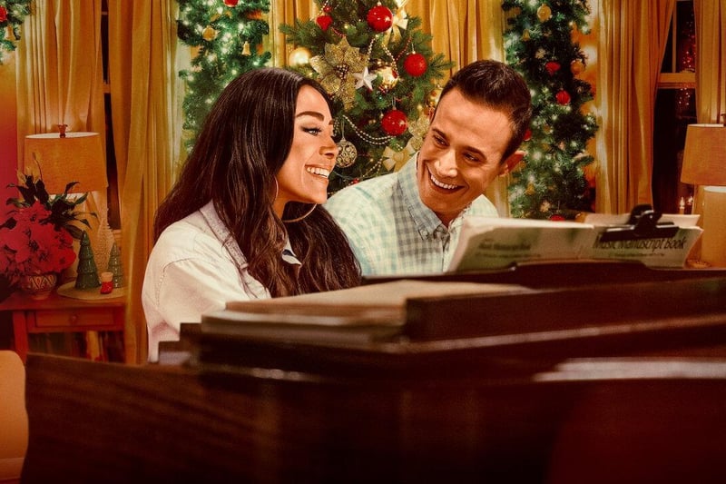 Freddie Prince Jr stars in this movie that sees a pop star escape from her daily life to grant a young fan's wish - however, she finds some Christmas magic of her own.