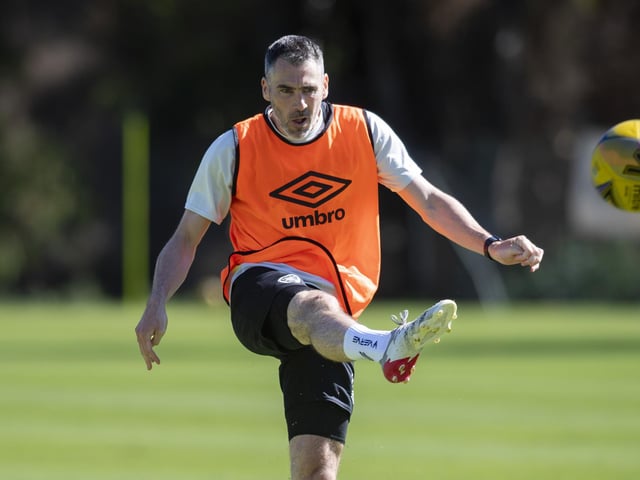 Replaced by Toby Sibbick with what looked like a muscle injury. Robbie Neilson took the opportunity to try to shut up shop with a change of shape. Had been steady. 6