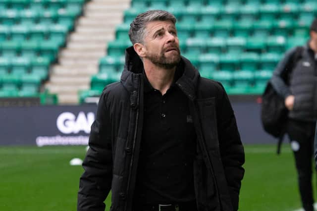 St Mirren manager Stephen Robinson is a candidate for the vacant Luton Town job.