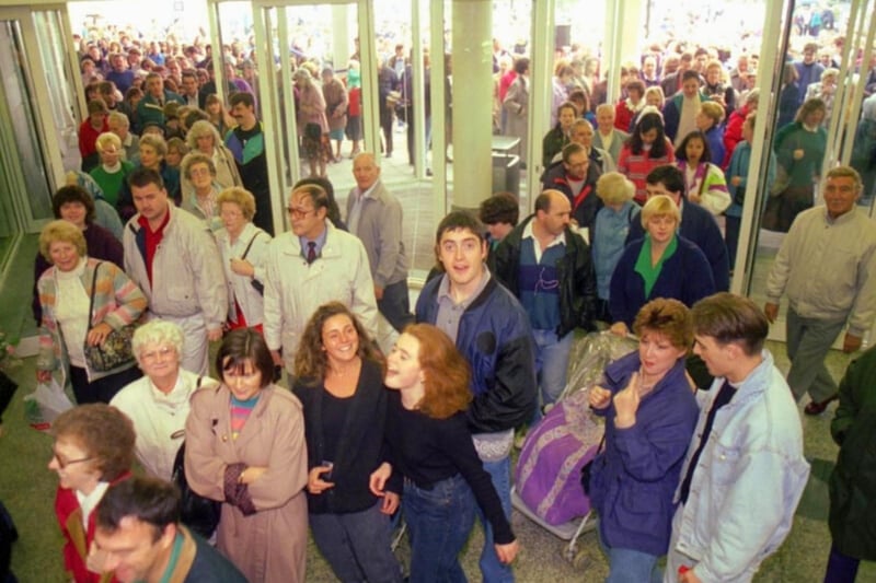 The Gyle shopping centre opened its doors in October, 1993, and it was warmly welcomed by enthusiastic shoppers as a massive crowd formed prior to its debut. Images taken of that day see many shoppers wearing the iconically late ‘80s / early ‘90s shell suits.