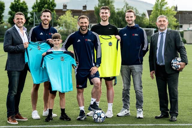 The Amazon team and the Kevin Thomson Academy visited staff and pupils from Firrhill High School