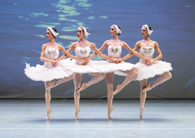 Raymond Gubbay presents Varna International Ballet’s Swan Lake