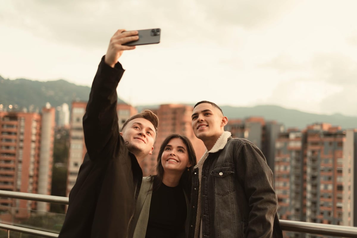 Heading abroad? This discount code saves up to 10% on eSIM data plans