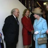 Sir Ray Tindle meeting The Queen in 2002 (Picture: PA)