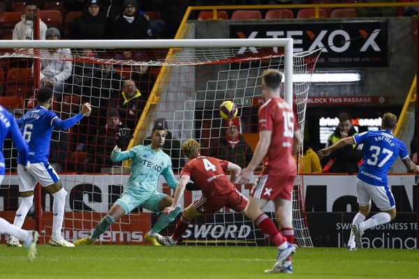 Rangers scored two goals in stoppage time to defeat Aberdeen 3-2 last time the teams met at Pittodrie.