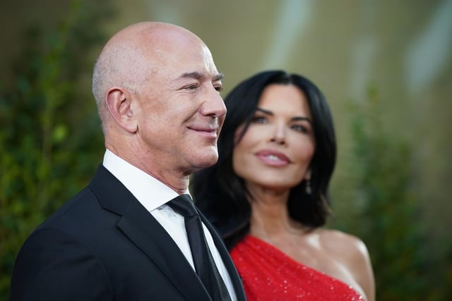 Jeffrey Bezos is the founder, executive chairman and former president and CEO of Amazon; the e-commerce giant he founded in 1994 out of his garage in Seattle. His net worth sits at $143.3 billion.