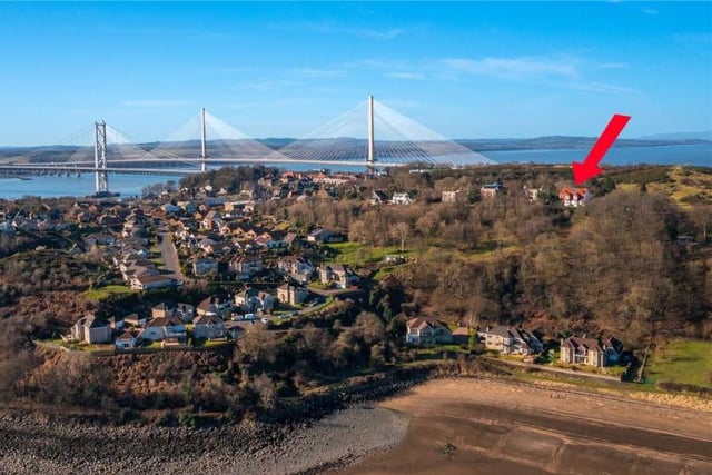 The elevated location gives magnificent views across the Forth and towards the bridges.