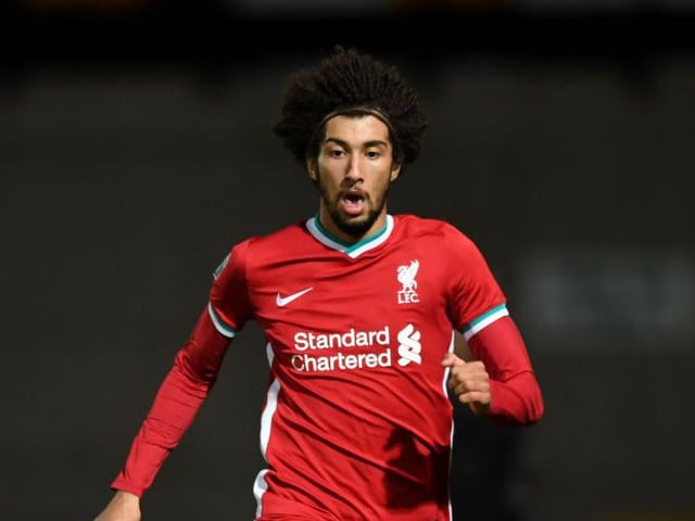 Similar to Wiggett, Savage got better over the 90 minutes, particularly when Sunderland piled on the pressure late on. Looked composed in possession.