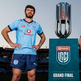 Vodacom Bulls captain Ruan Nortje and Glasgow Warriors skipper Kyle Steyn pose beside the BKT United Rugby Championship trophy which will be presented after Saturday’s final at Loftus Versfeld.  (Photo: ©INPHO/Ben Brady)