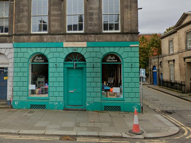 Coming in at number one on our list of breakfast spots in Edinburgh, find Cafe Marmalade on 23 Bernard Street for a cosy atmosphere and hearty breakfast food. Stacked sandwiches and full Scottish breakfasts are some of the most popular items on the heaving breakfast menu.
