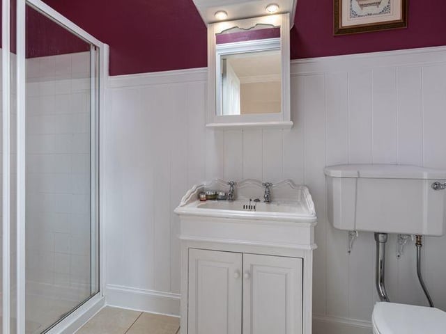 Bedroom 2 en-suite.