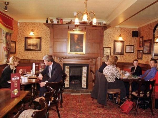Before its transformation into the Fountain Bar, the Dundee Arms, located on Dundee Street, had a pretty rough reputation - rough enough to be nicknamed 'the Vietnam'.