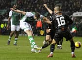 Kevin Nisbet scores an injury-time equaliser for Hibs in the 2-2 draw with Dundee United at Easter Road. (Photo by Ross Parker / SNS Group)