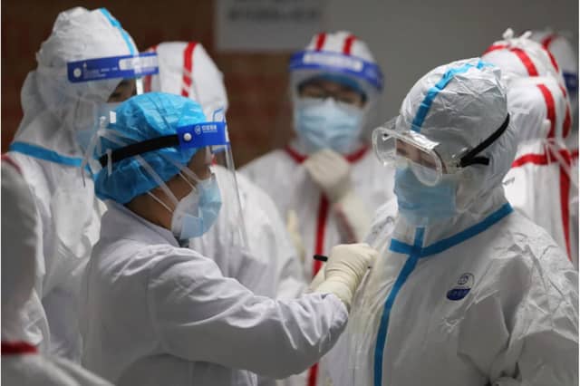Tory MPs and businesses kick back against “unworkable” quarantine plan