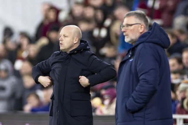 Hearts manager Steven Naismith (L) and St Johnstone manager Craig Levein.
