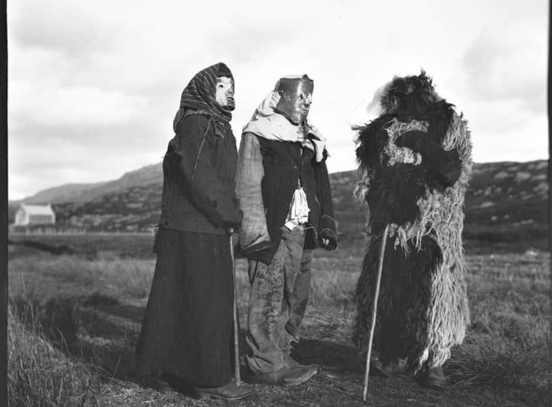 Every year we see superheroes like Wonder Woman or recurring themes like Pirates grace the costume culture of Halloween, but how about wearing the heads and skins of animals instead? Celts practised this as it was essential to disguise themselves as harmful spirits in order to avoid harm - in other words the more terrifying you looked the better.