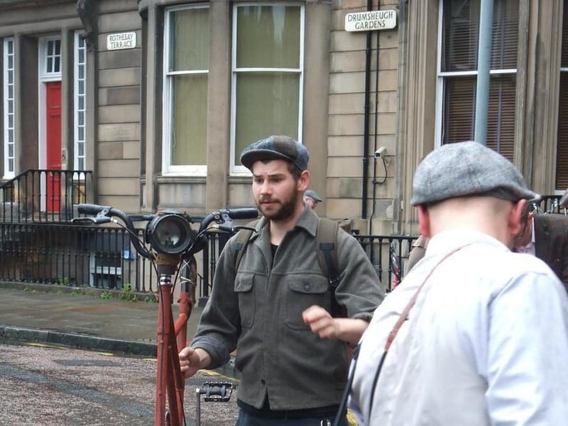 Edinburgh’s Drumsheugh Gardens are home to some of the city’s finest Victorian terraces which can be found in the West End. The Scottish Gaelic of the name is ‘Druim Seileach’ which means ‘Willow Ridge’. This is reminiscent of the famous Sauchiehall Street in Glasgow which in Gaelic is ‘Willow Bank’.