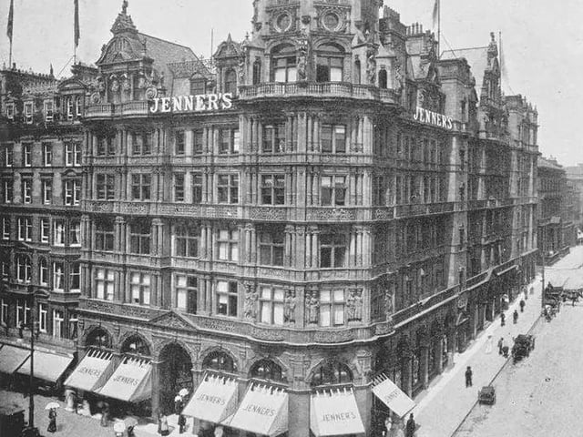 A new department store emerged in 1895. Celebrated Scottish architect William Hamilton Beattie was appointed to design the new store.