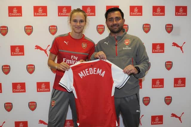 Vivianne Miedema with then Arsenal boss Pedro Martinez Losa, who brought her to the UK in 2017. He will face Miedema for the first time as Scotland boss next week. (Photo by David Price/Arsenal FC via Getty Images)
