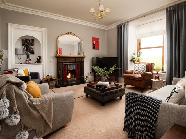 Where is it? Situated on right on the English-Scottish Border in a rural setting with southerly countryside views. The historic town of Eyemouth, with its natural harbour, is 16 minutes away by car for shops and amenities.