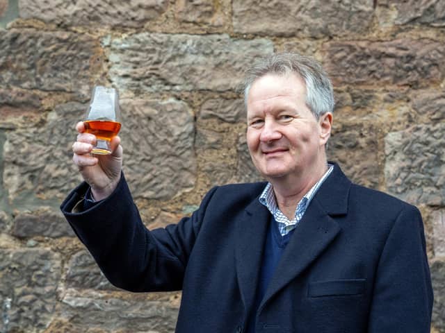 Experienced industry figure Paul Currie has been appointed chairman of Inverclyde-based Ardgowan Distillery.