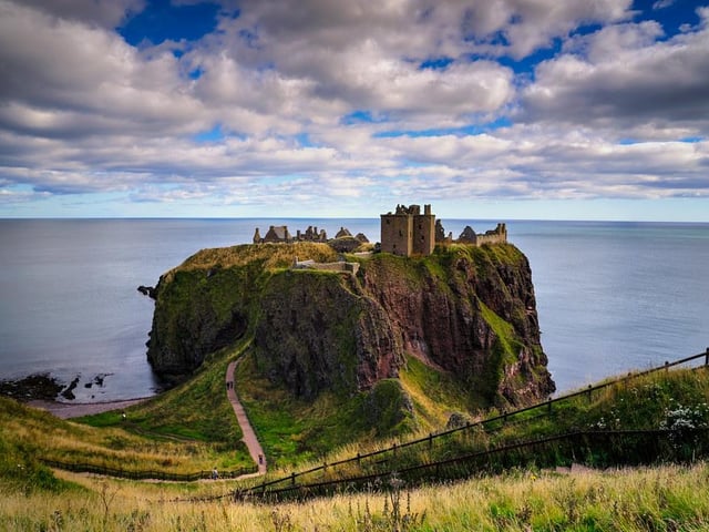 The Gaelic translation for Dunnottar is "fort on the shelving slope" and this is why the fortress has played such a prominent role in Scottish history back in the 18th century with the Jacobite rising because it was a defensive and strategic location. Described as a "ruined medieval fortress" today you can still explore it at the north-eastern coast of Scotland, 2 miles away from Stonehaven.