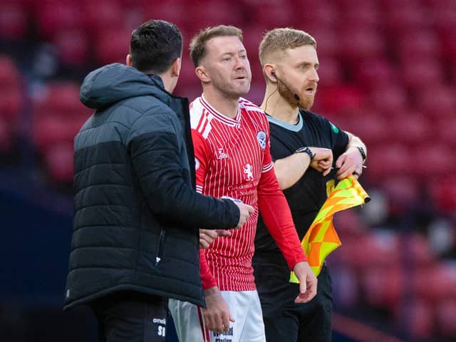 Ayr manager Scott Brown with Aiden McGeady during the 2-1 win over Queen's Park at Hampden. (Photo by Sammy Turner / SNS Group)