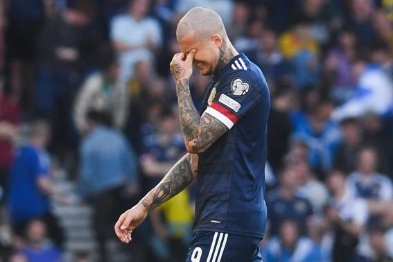 Looked uncomfortable in a pair with Adams. Clumsy first touch and booked right before half-time for a flailing elbow. Replaced by Christie at the interval. 3