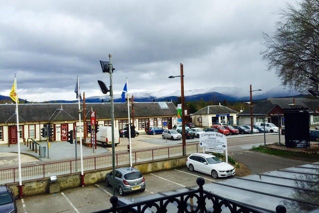 According to reviewers, the best value accomodation in the tourist town of Aviemore is the Cairngorm Hotel. With all the facilities and attractions of Aviemore on your doorstep you'll never be stuck for something to do, and the Cairngorm Mountain ski slopes are just a 25 minute drive away. Rooms start at £69 per night.