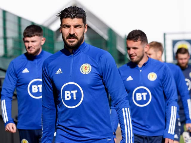 Scotland internationalist Callum Paterson has joined Sheffield Wednesday.