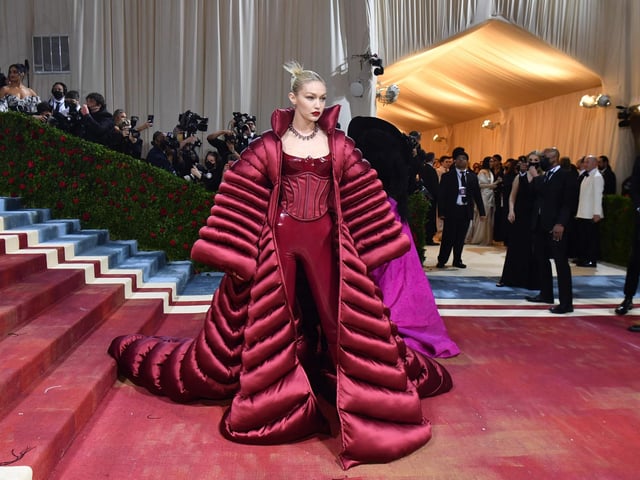 US model Gigi Hadid arrives for the 2022 Met Gala at the Metropolitan Museum of Art on May 2, 2022, in New York. Photo by ANGELA WEISS/AFP via Getty Images
