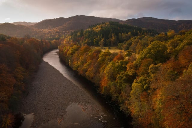 To the north of Fort William, Glengarry Forest has a beautiful and unusual mix of ancient Scots pine and deciduous trees, resulting in a wonderful combination of autumn colours. If you're lucky you mught even see otters playing in the River Garry.