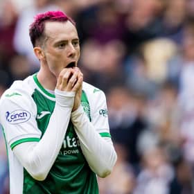 Hibs forward Harry McKirdy has been ruled out until the new year after a routine scan flagged a medical issue which required surgery. (Photo by Ross Parker / SNS Group)