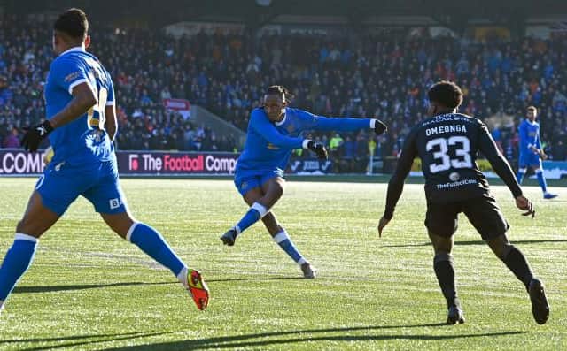 Joe Aribo scores to put Rangers 2-0 ahead in their Premiership match at Livingston. (Photo by Rob Casey / SNS Group)