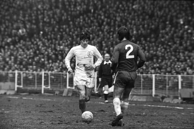 13th April 1970: Dave Webb of Chelsea FC is forced to back off as Eddie Gray, the left winger for Leeds FC, runs at him with the ball during the FA Cup final. The final was drawn 2-2 and went to a replay which Chelsea won 2-1. (Photo by Central Press/Getty Images)