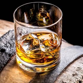 Scotch Whisky Association criticises UK Chancellor Jeremy Hunt's scrapping of alcohol duty freeze announced in the mini-budget.