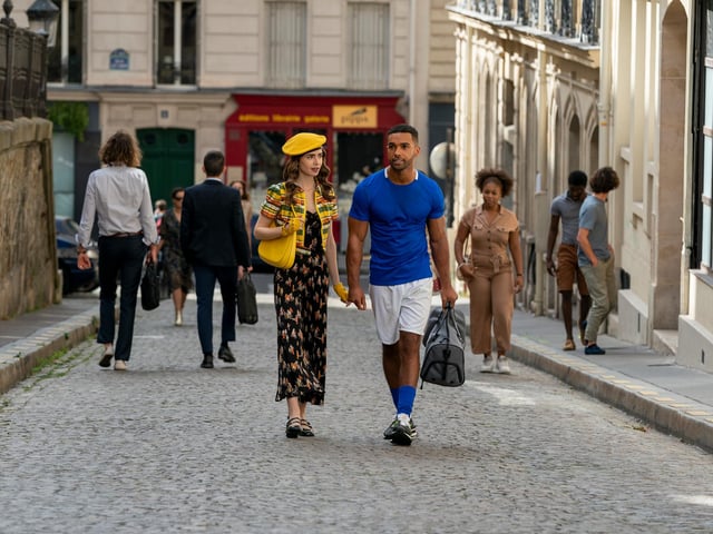 After a successful first season, Chicago marketing exec Emily Cooper returns for a second season of Emily In Paris, as she continues to embrace her adventurous new life in Paris while juggling work, friends and romance.