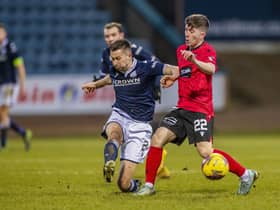 Dundee got the better of Queen's Park in a massive match at the top of the cinch Championship.