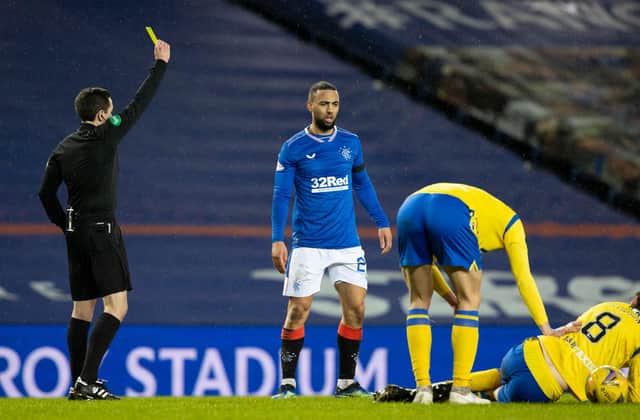 Rangers striker Kemar Roofe (centre) is booked for the challenge on Murray Davidson that has resulted in an SFA charge. (Photo by Alan Harvey / SNS Group)