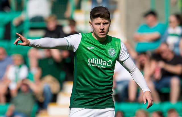 Hibs striker Kevin Nisbet is in talks over a new deal at Easter Road. Picture: SNS