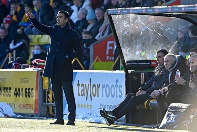 Rangers manager Giovanni van Bronckhorst makes a point during his team's 3-1 victory at Livingston. (Photo by Rob Casey / SNS Group)