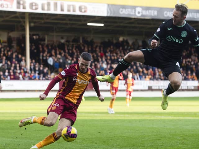 Hibs' Aiden McGeady made a big impression in the 3-2 win over Motherwell.