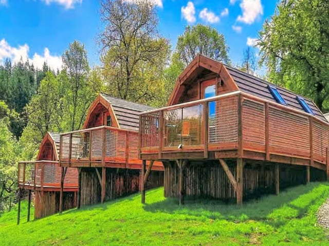 This fabulous glamping site with countryside views in northwest Fife wows with a truly show-stopping offering. Guests can immerse themselves in spectacular nature, spend a night under the stars, explore woodland trails and enjoy mealtimes on the balcony of their wooden pod - and all of that only half an hour’s drive from Stirling and Perth or 45 minutes from Glasgow. A sauna and free wifi complete the luxury offering. Scoring a perfect 10 rating, Meadow View Glamping guests have praised the stunning views, quiet rural location and cosy cabins, with 100% keen to return and the same amount of visitors happy to recommend the site to their friends. Prices start at £130 per night based on two adults sharing a one-bedroom cabin.