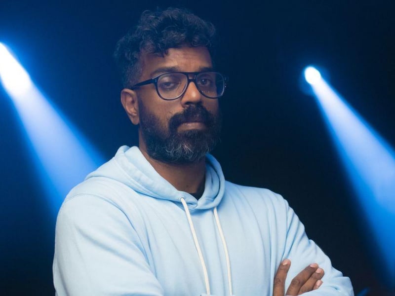 The Crawley comedian brings his latest stand-up to the streamer. Its a laugh out loud - and at the world around you - experience.