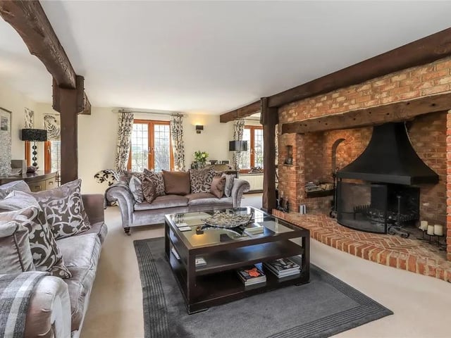 This five bed home in Hook Park Road, Warsash is on the market for £2.85m. It is listed on Zoopla by Charters