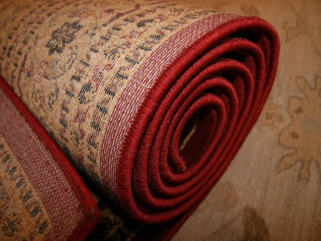 At the price quoted on the invoice, you'd hesitate to let anyone walk on the rug the Johnsons ordered.
Cost: £7000
