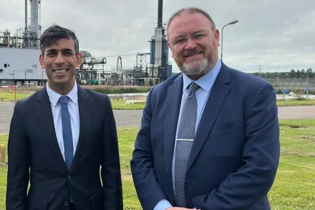 ​David Duguid pictured with Rishi Sunak at St. Fergus earlier this year.